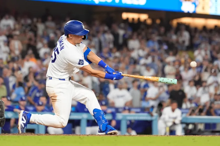 Dodgers edge Pirates in 10th
